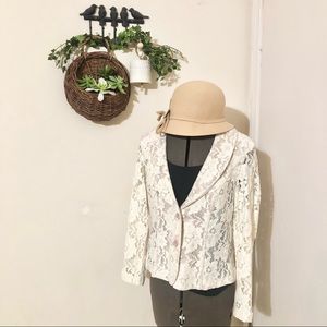 🔥SOLD ON MERCARI🔥 Cotton Lace Blazer CAbi - Cottagecore Academia Spring